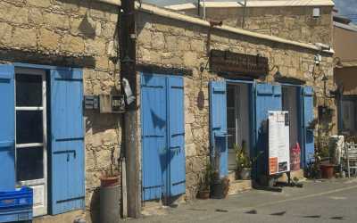 Wycieczka fakultatywna, Wycieczka na plażę Skała Afrodyty z karmieniem osiołków z Pafos