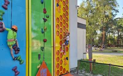 Obóz młodzieżowy, Julinek - kolonia Wesoły Mixer z wycieczką do Warszawy B&B Julinek Park, 7 dni 7-12 lat